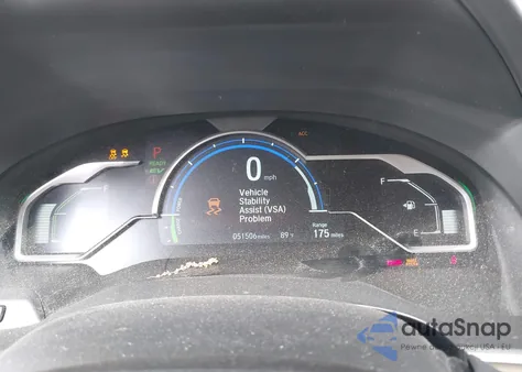 2018 Honda Clarity Plug-In Hybrid z USA, uszkodzony, nr VIN JHMZC5F14JC013246